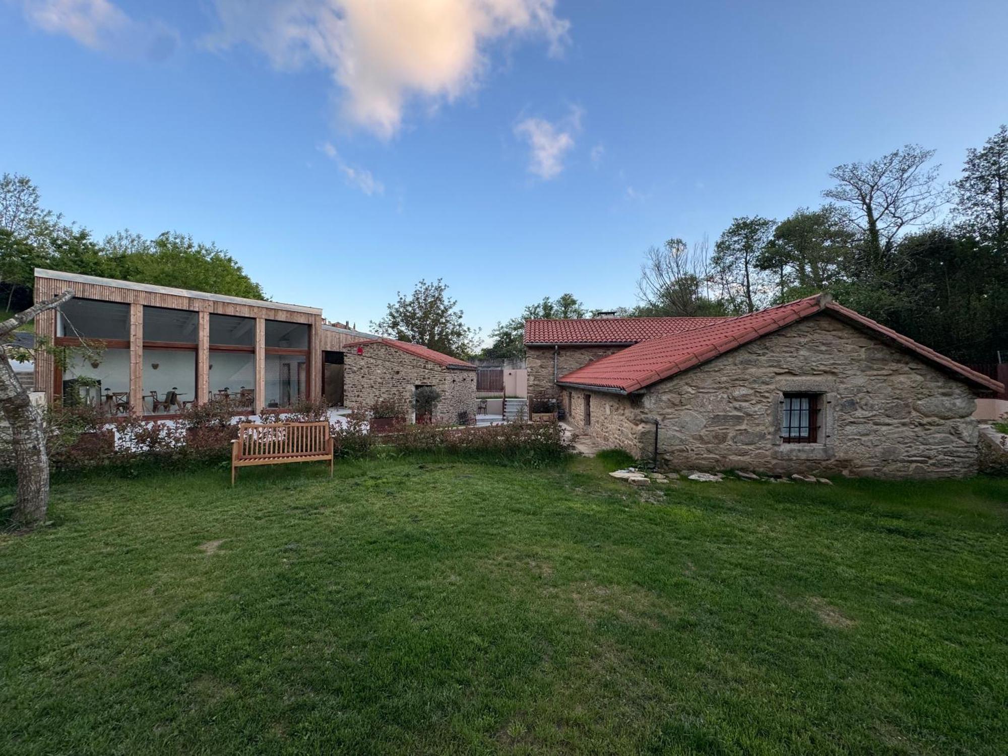 Luar Do Sarela & Guest house Conjo