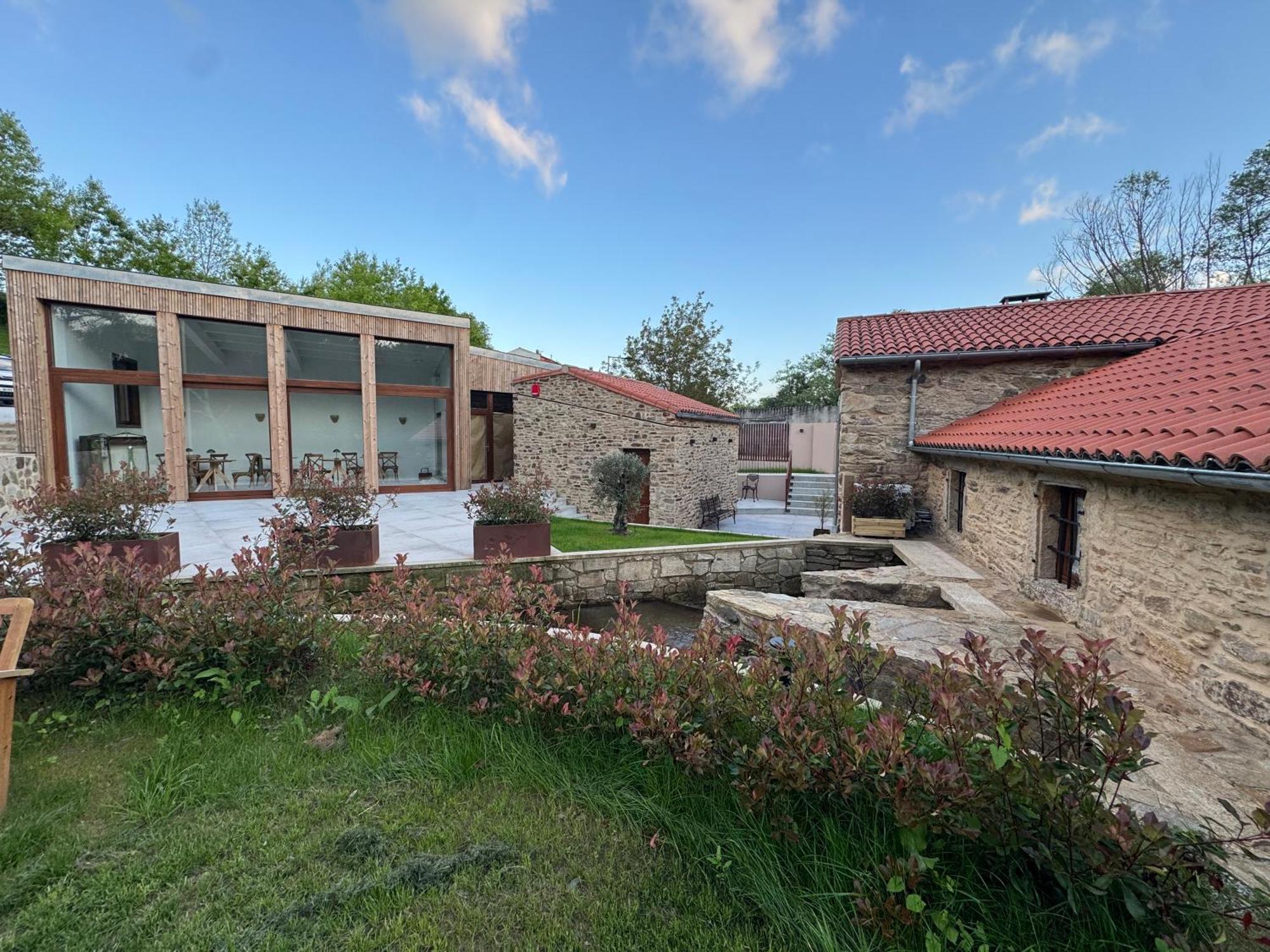 Luar Do Sarela & Guest house