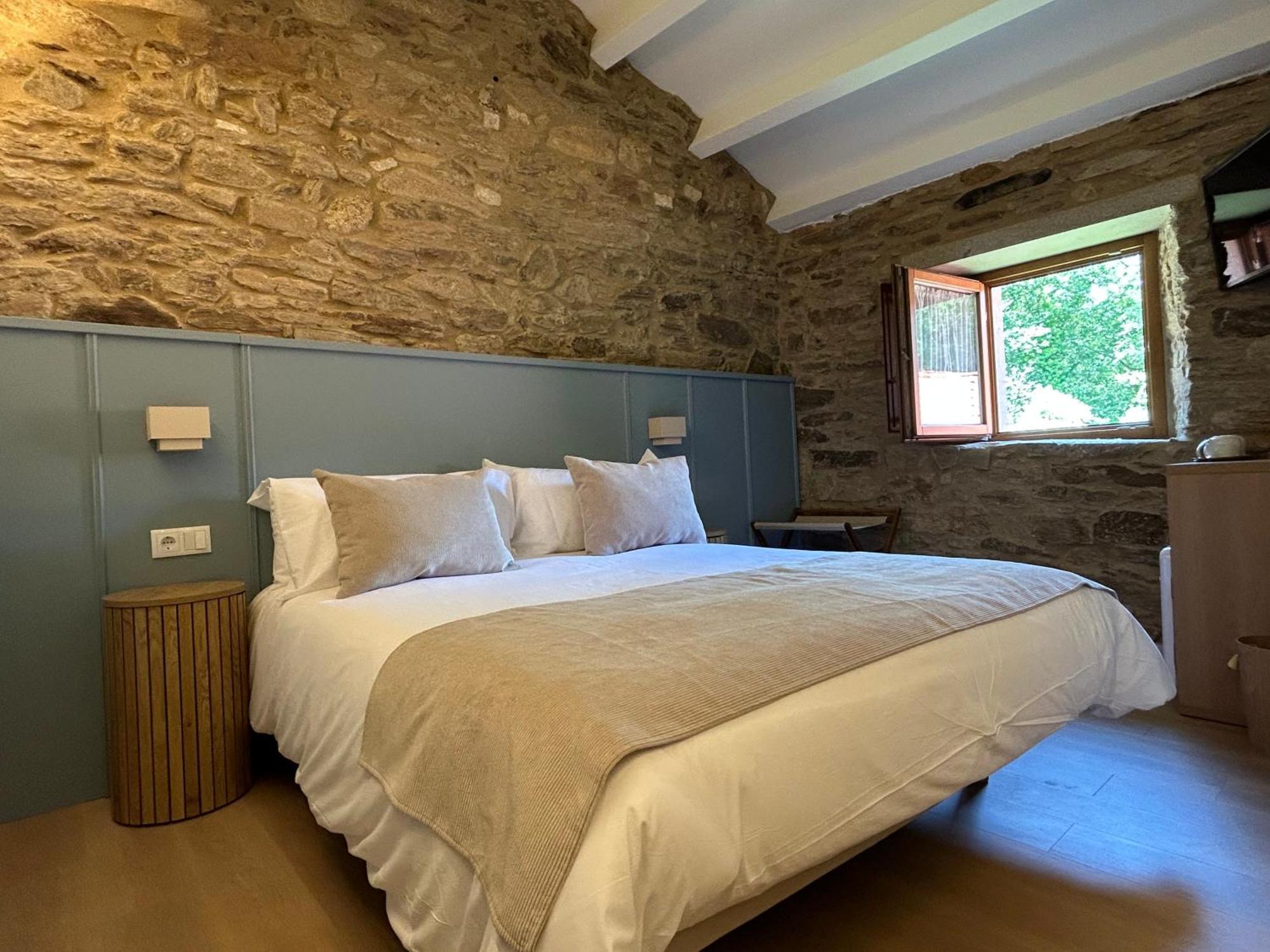 Guest house Luar Do Sarela & *